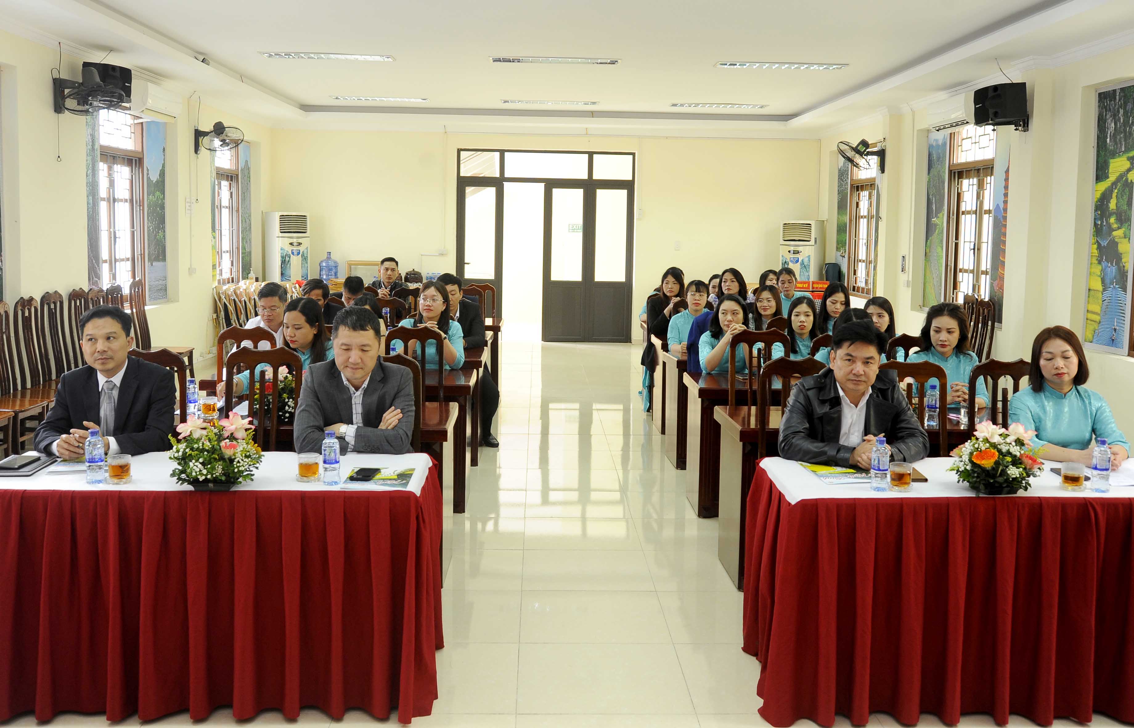 Trung tâm Thông tin xúc tiến Du lịch Ninh Bình tổ chức Hội nghị tổng kết công tác năm 2023, triển khai nhiệm vụ năm 2024