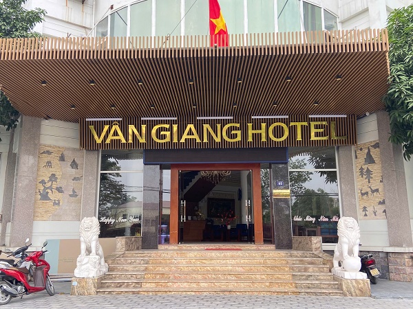 Khách sạn Vân Giang