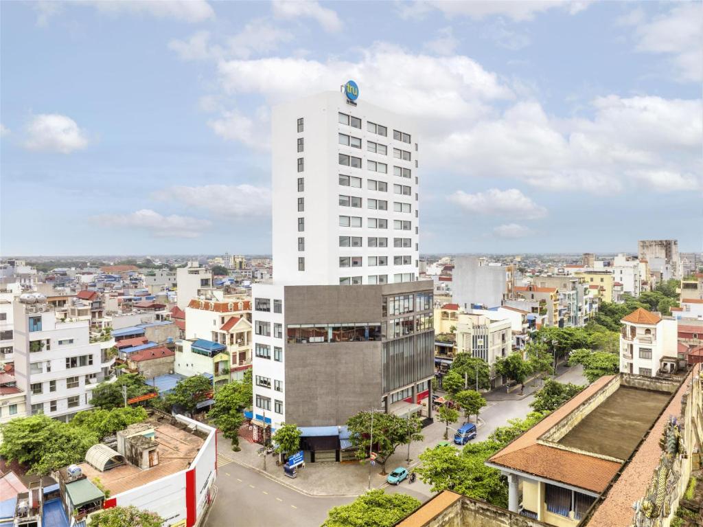 Khách sạn Tru by Hilton Nam Dinh Centre 