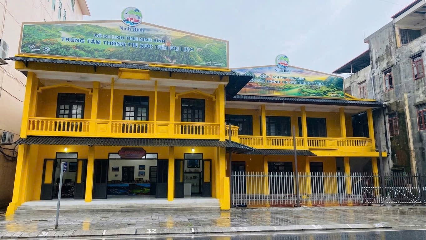 Trạm hỗ trợ du khách Phủ Lý